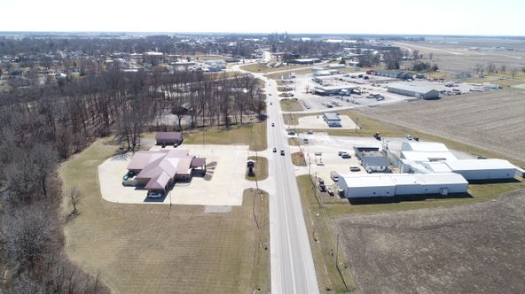 49 State Rte 49, Casey, IL 62420